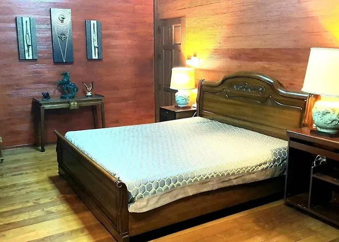 Baan Mansin บ้านม่านศิลป์